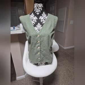 Express Green Buttoned Sleeveless Fitted Top